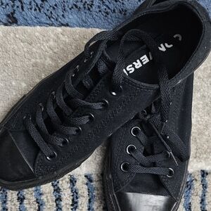 Black Converse
